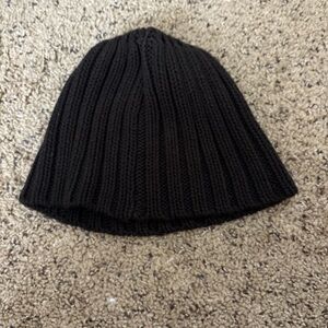 H&M Black Ribbed Cotton Beanie